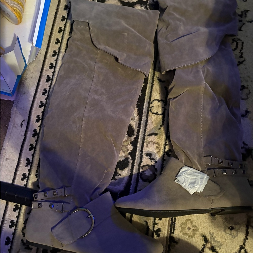 Gray Over-the-Knee Boots with Buckle Detail